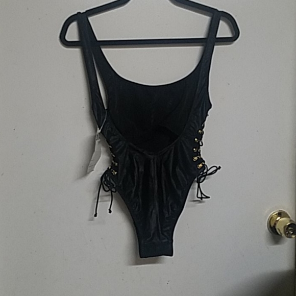 SMASH TOP - Picture 2 of 8